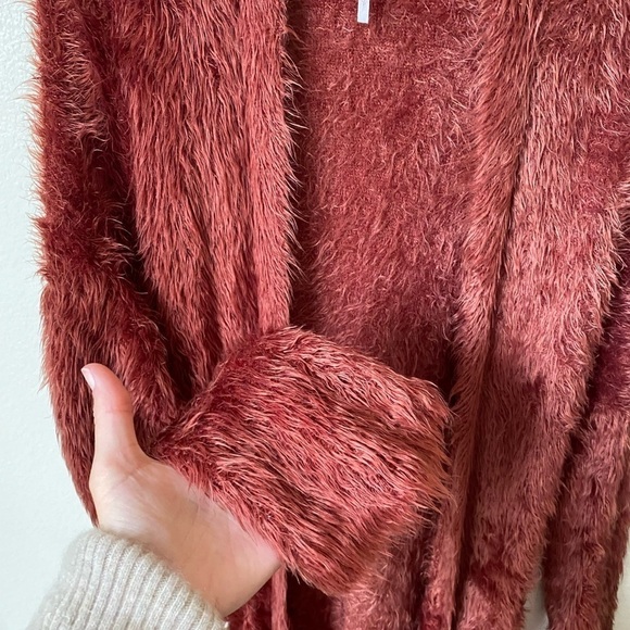 Free People Women’s Fuzzy Duster Plum Size Small Open Cardigan Long Sleeve - Picture 4 of 9